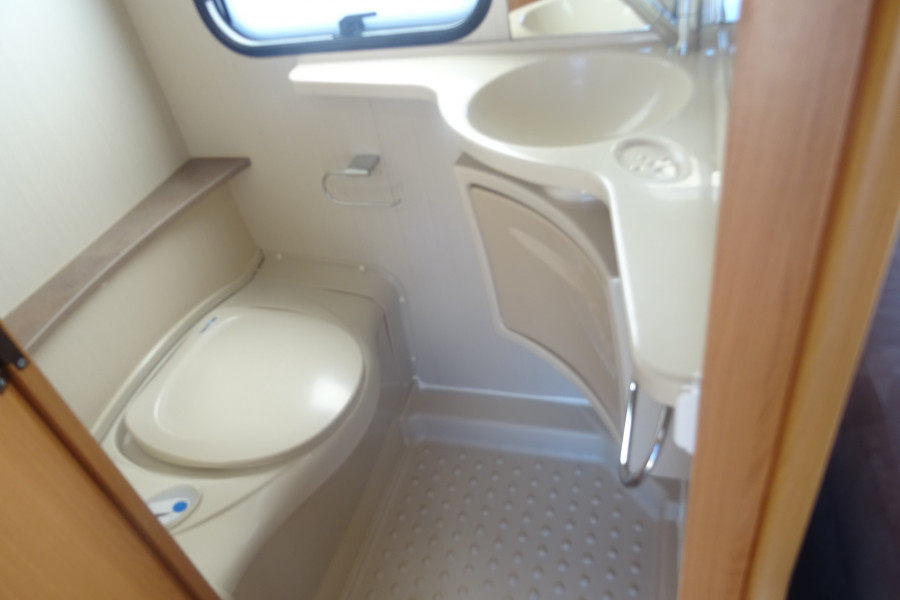 CARAVELAIR ALLEGRA 485